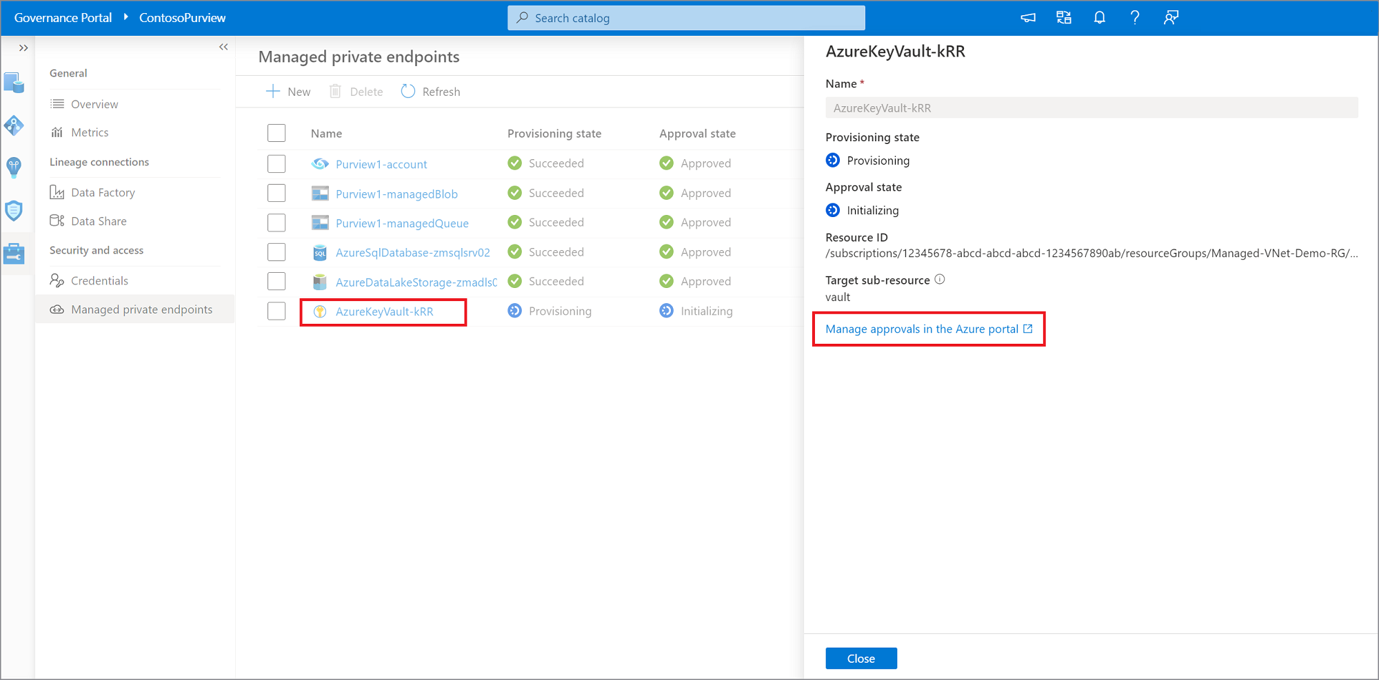 Azure Key Vault のマネージド プライベート エンドポイントを承認する方法を示すスクリーンショット