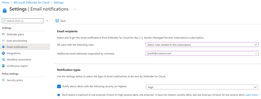 Microsoft Defender for Cloud の電子メール通知の設定ペインを示すスクリーンショット。