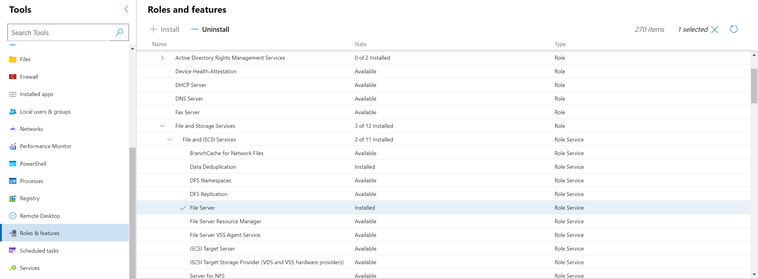 ファイルと iSCSI サービスの役割が選択されている [役割と機能] のスクリーンショット