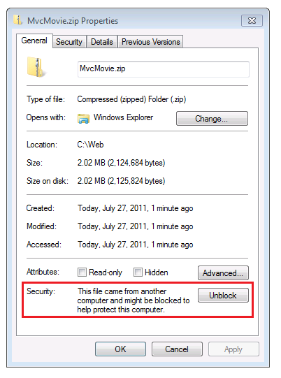 보안 섹션과 차단 해제 단추가 빨간색 사각형으로 강조 표시된 Mvc Movie dot zip 속성 상자를 보여 주는 스크린샷.