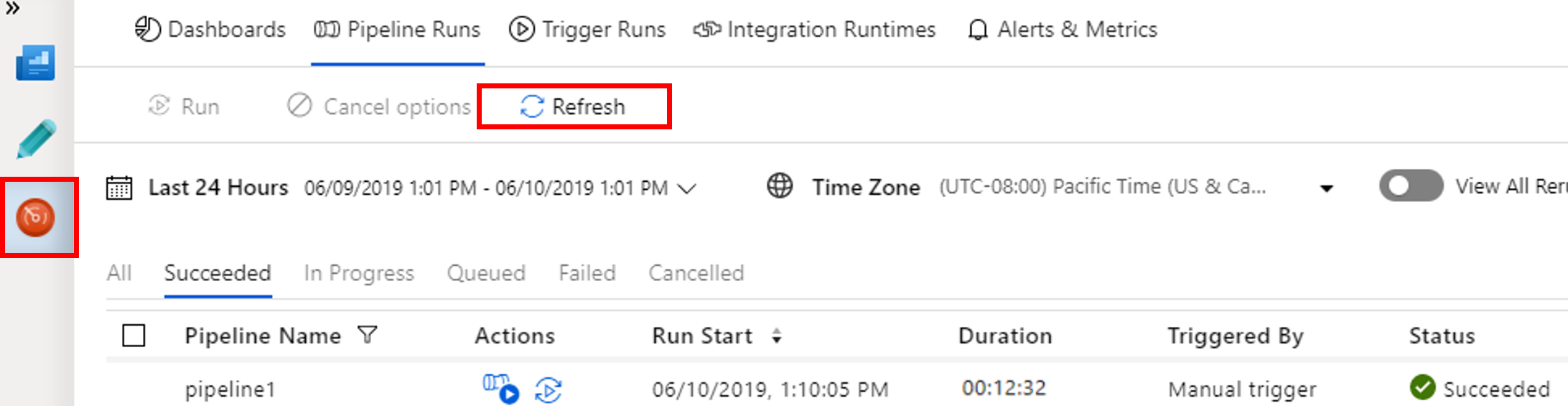 파이프라인 실행을 모니터링하기 위한 탭("새로 고침") 단추
