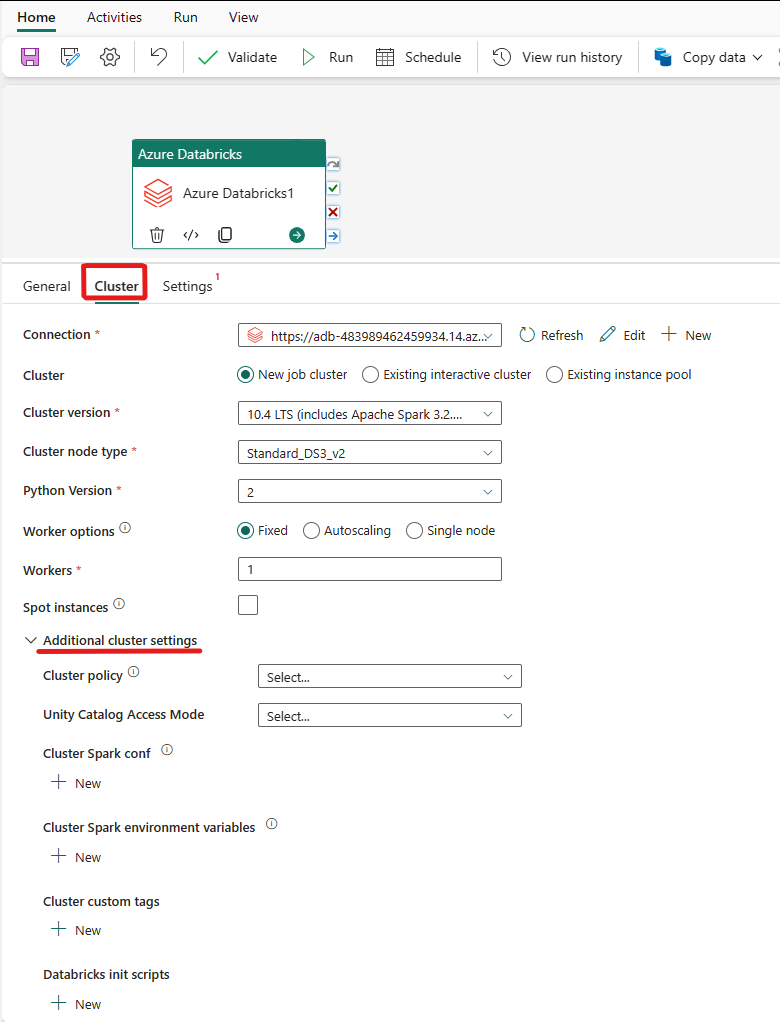 Azure Databricks 작업의 클러스터 설정 탭을 보여주는 스크린샷.