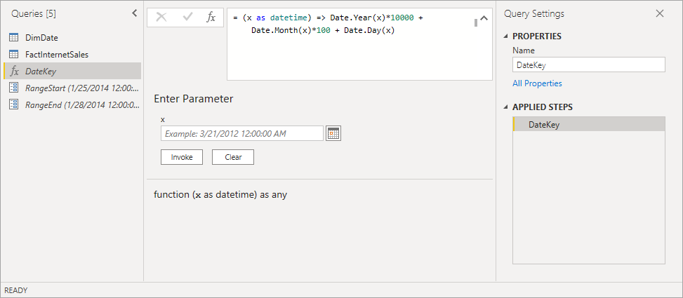 정수 서로게이트 DateKey 함수를 보여 주는 Power BI 함수 편집기.