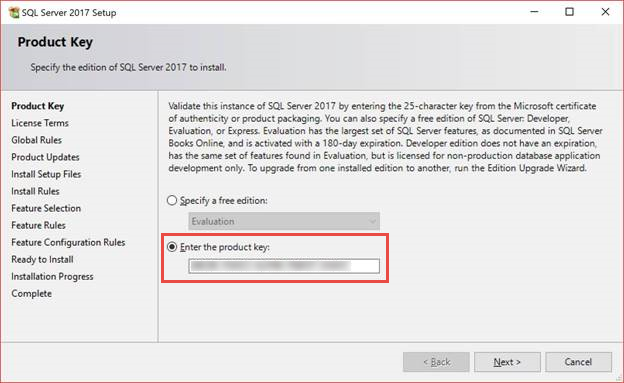 제품 키에 대한 필드를 강조 표시하는 SQL Server 2017 설치 창의 스크린샷.