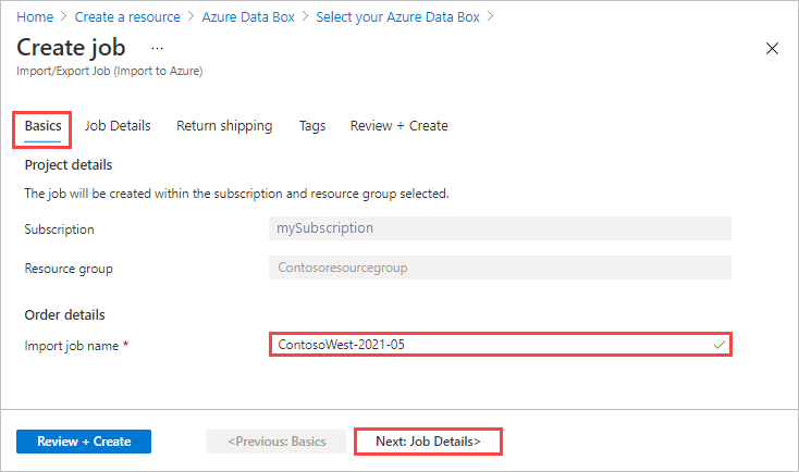 Captura de tela mostrando a guia Básico para um trabalho de importação no Azure Data Box. A guia Básico, a caixa de texto Importar Nome do Trabalho e o botão Avançar: Detalhes do Trabalho são realçados.