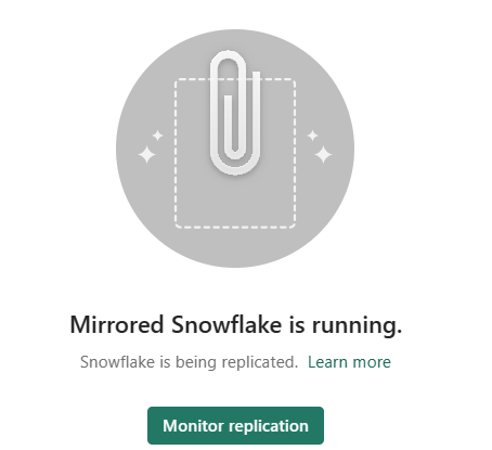 Captura de tela do portal do Fabric exibindo que o Snowflake espelhado está em execução. O botão de espelhamento do monitor está visível.