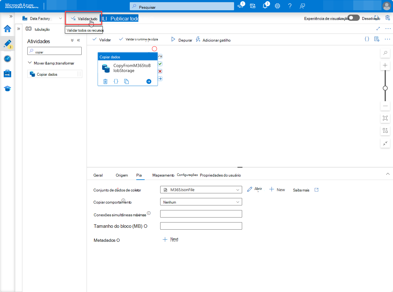 Uma captura de ecrã da página Recursos de fábrica do portal do Azure com a opção Validar tudo realçada.