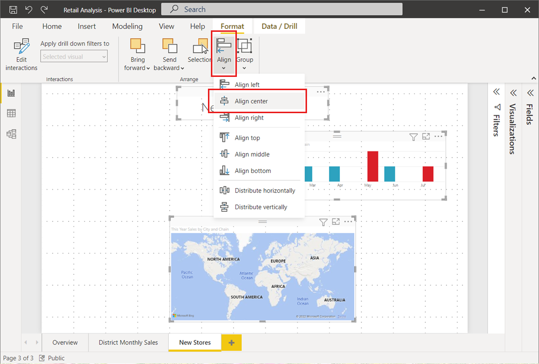 Captura da tela de relatório do Power BI mostrando o menu Alinhar com 'Alinhar ao centro' para três visuais selecionados.