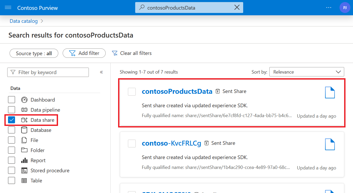 Captura de tela da pesquisa do catálogo de dados, mostrando o filtro de compartilhamento de dados selecionado e um compartilhamento realçado.