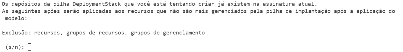 Captura de tela que mostra a linha de comando da CLI do Azure avisando que a pilha de implantação já existe.