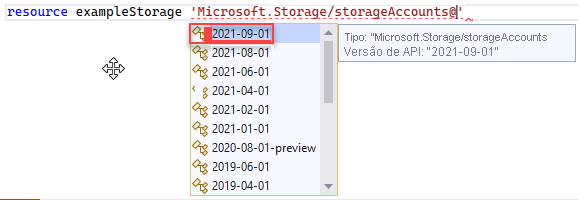 Captura de ecrã a mostrar a seleção da versão da API para o tipo de recurso.