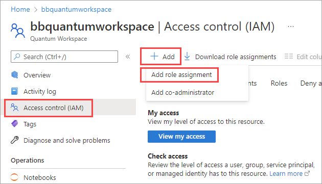 Captura de ecrã a mostrar como criar uma nova atribuição de função na sua área de trabalho do Azure Quantum.