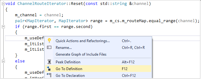 Captura de tela das opções que aparecem quando você clica com o botão direito do mouse em um elemento de código. Inclui Ir para Definição, Espiar Definição e Ir para Declaração.