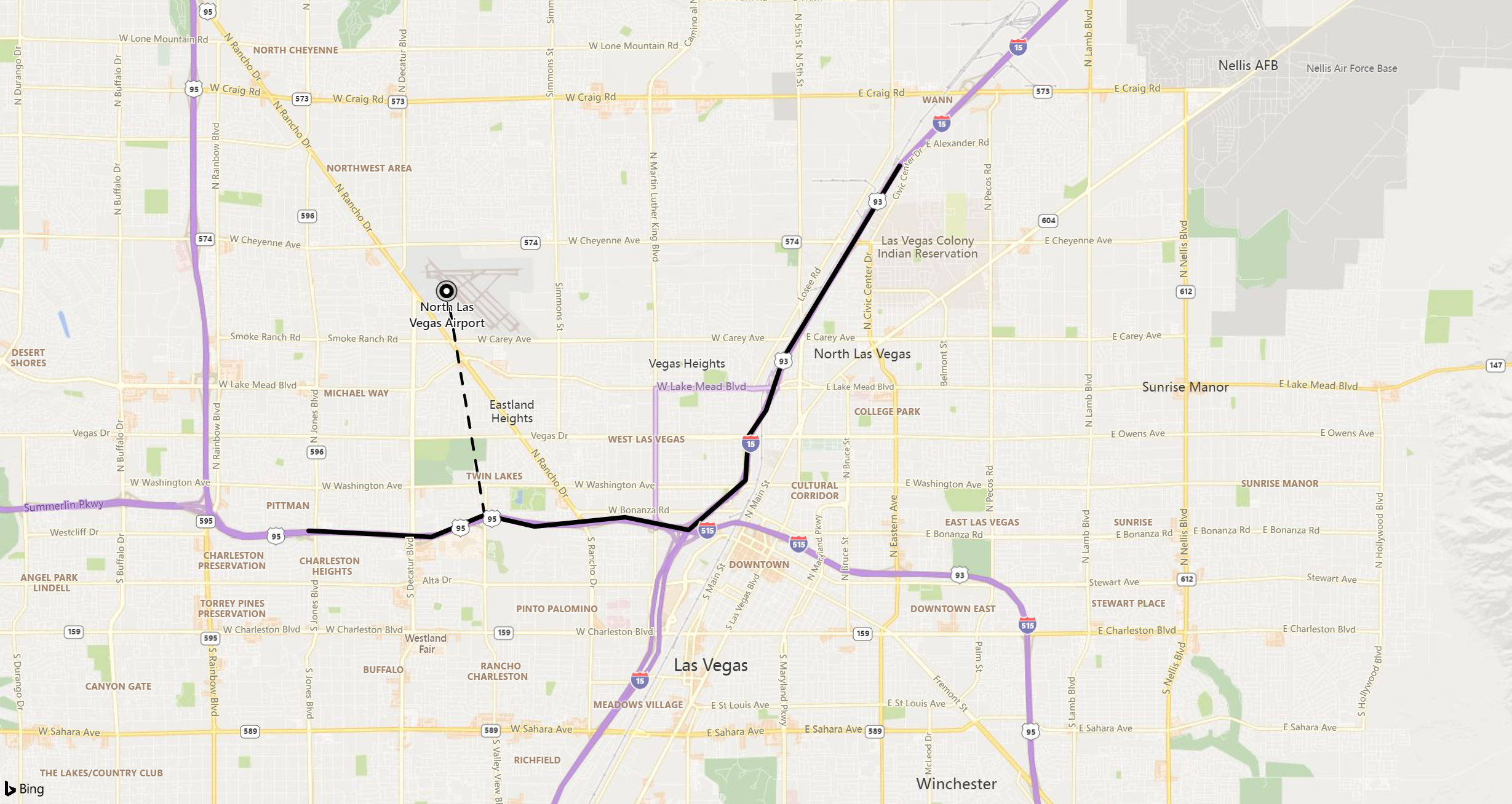 Captura de tela de um mapa mostrando a distância entre o Aeroporto de North Las Vegas e uma estrada específica.