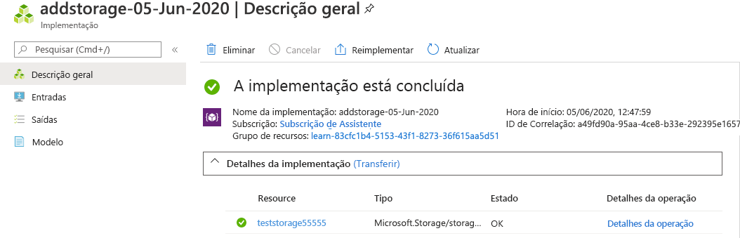 Captura de tela da interface do portal do Azure para a implantação específica com um recurso listado.