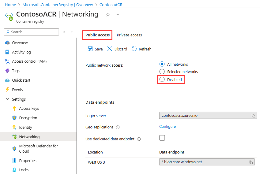 Skärmbild av Azure Portal som visar ACR-nätverksinställningarna med offentlig åtkomst och Inaktiverad markerad.