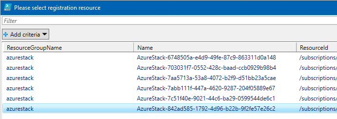 Seçili abonelikte kullanılabilen tüm Azure Stack kayıtlarının listesini gösteren ekran görüntüsü.