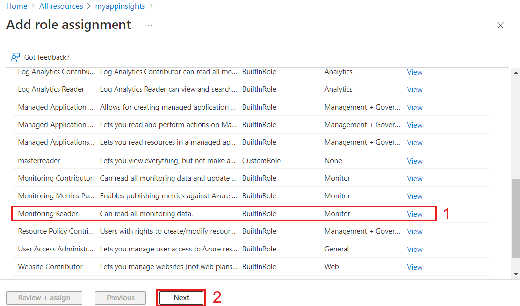 Azure 平台的屏幕截图：选择 Monitor Reader。