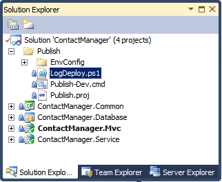 在連絡人管理員範例中，由於您希望使用 Windows PowerShell 指令碼作為部署程序的一部分，因此將該指令碼新增至發佈解決方案資料夾是有意義的。