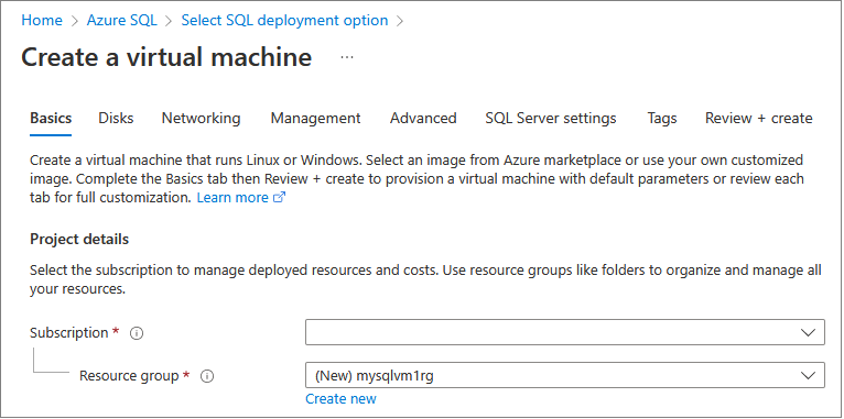 從「建立虛擬機器」頁面的 Azure 入口網站的螢幕擷取畫面，從「訂閱」區段開始。