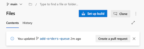 Azure DevOps 的螢幕擷取畫面，其中顯示存放庫的檔案清單，包括提供建立提取要求的橫幅。